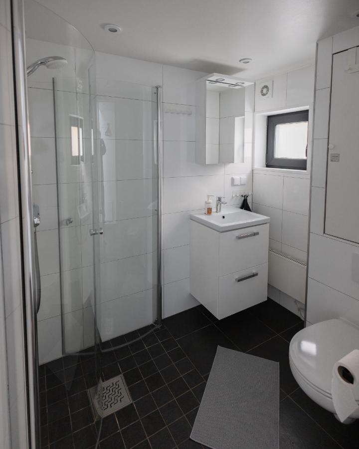 Tinylodge Am Ellertshaeuser See Stadtlauringen المظهر الخارجي الصورة