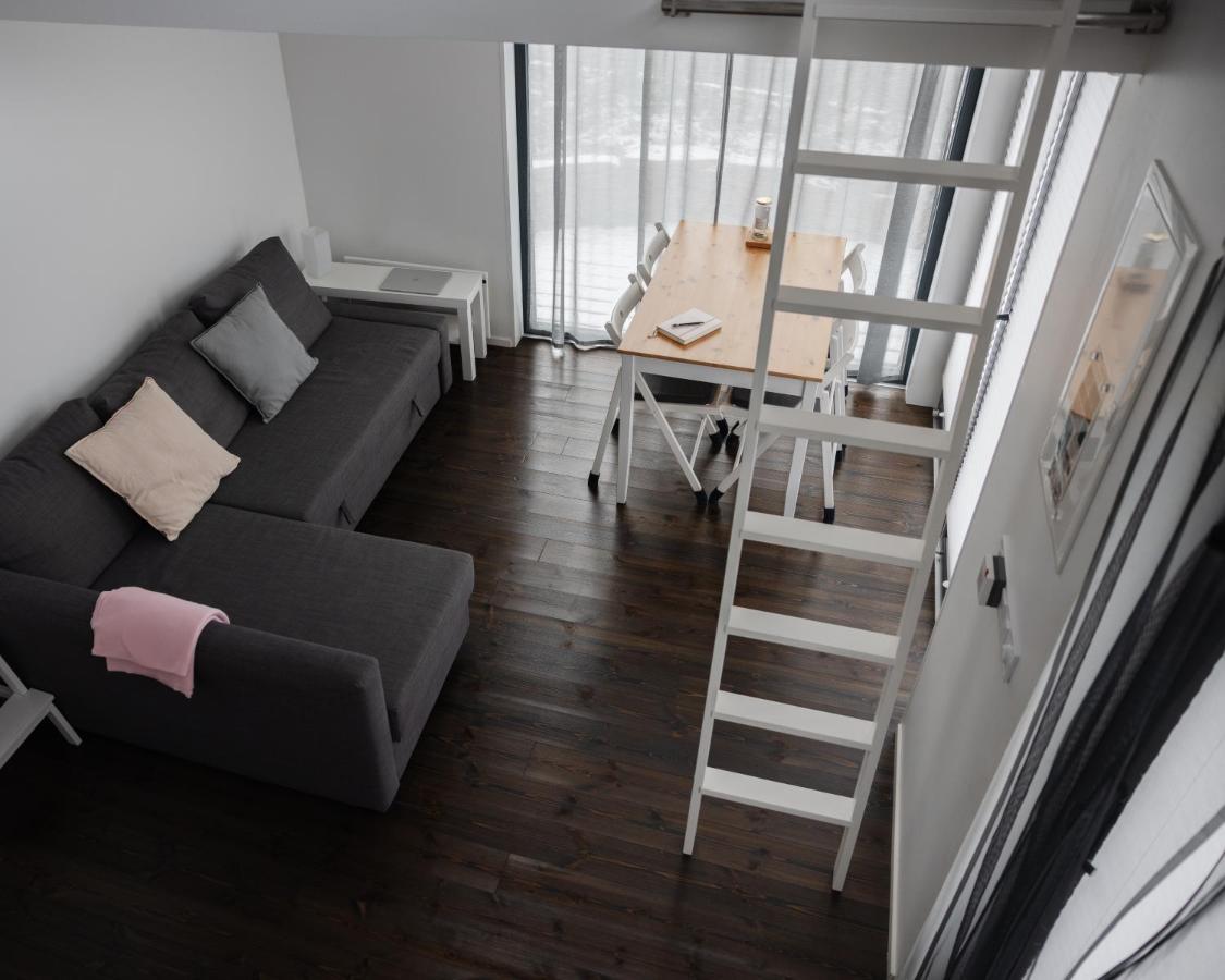 Tinylodge Am Ellertshaeuser See Stadtlauringen المظهر الخارجي الصورة